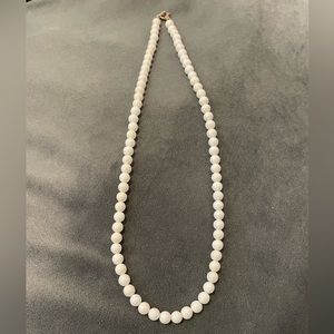 Vintage Choker  White Round Beads Necklace Milk glass? Simple Elegant